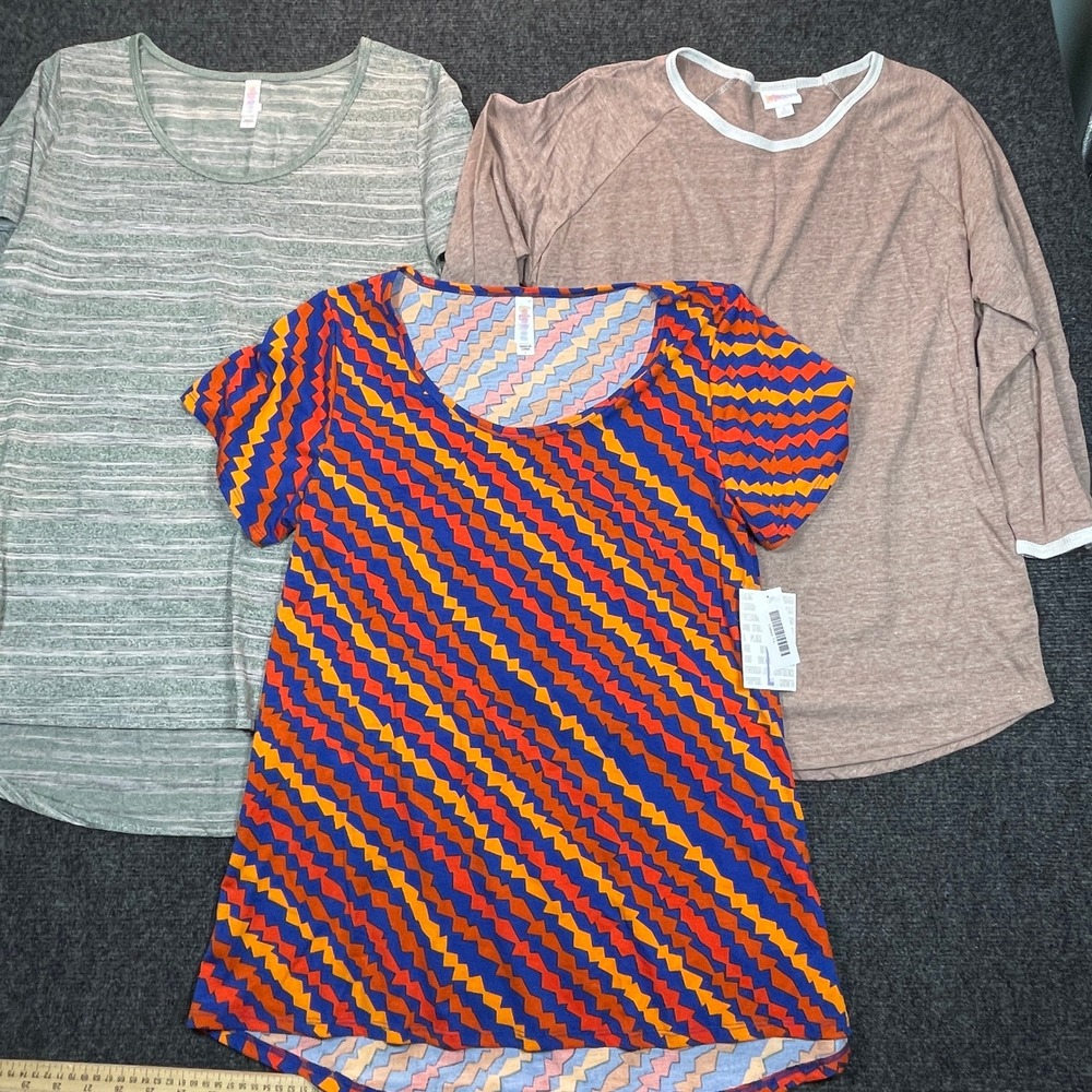 LuLaRoe Top LOT OF 3 Women L Tunic Geo Stripe Raglan Casual Modest Stretch NWT
